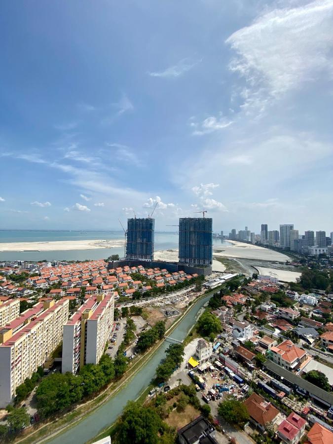 The Landmark - 800 Sqf Studio With Balcony Appartamento George Town Esterno foto